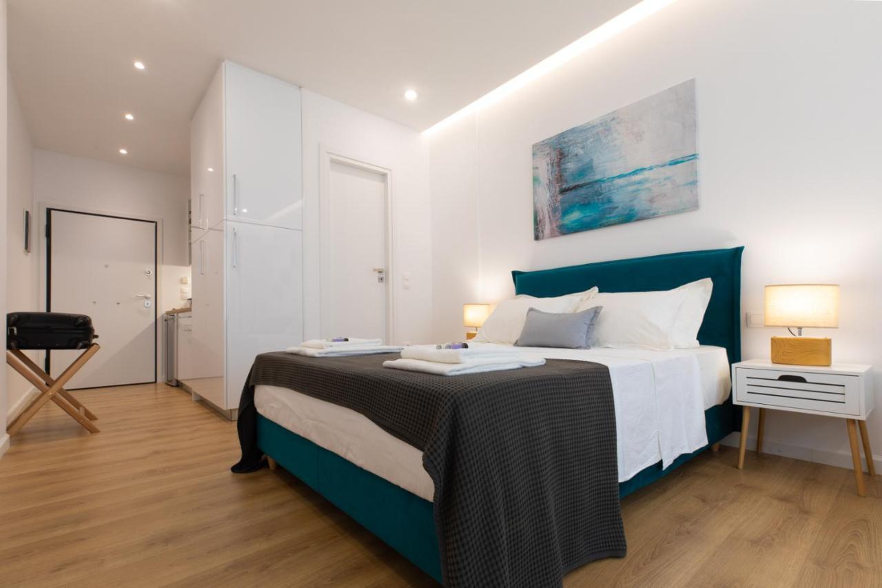 Minimal Apartment In Plaka Atenas Exterior foto